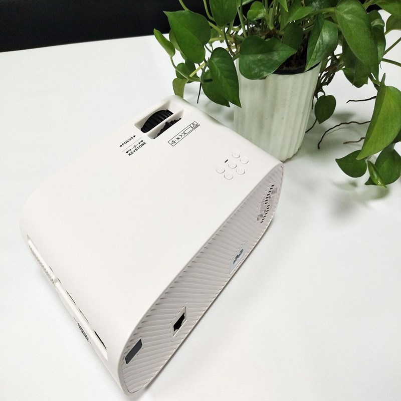 New portable projector - Image 2